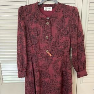 Beautiful dress from vintage store in London!